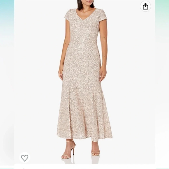 Alex Evenings Women's Long V-Neck Stretch
Sequin Corded Lace Cap Sleeve Dress - Picture 1 of 8